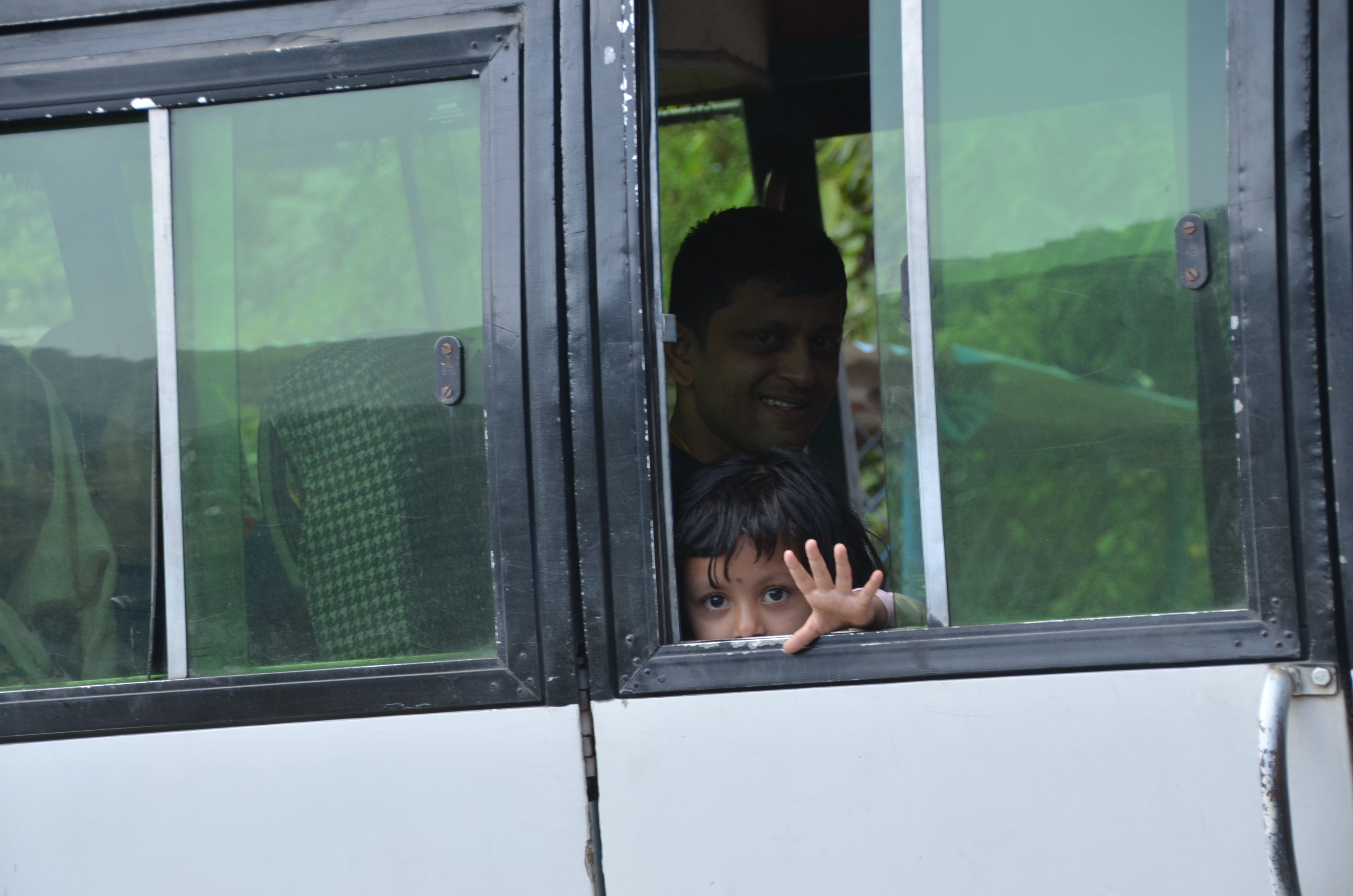 Child Marriage – 37% of girls are under the age of 18 / Facts about Nepal