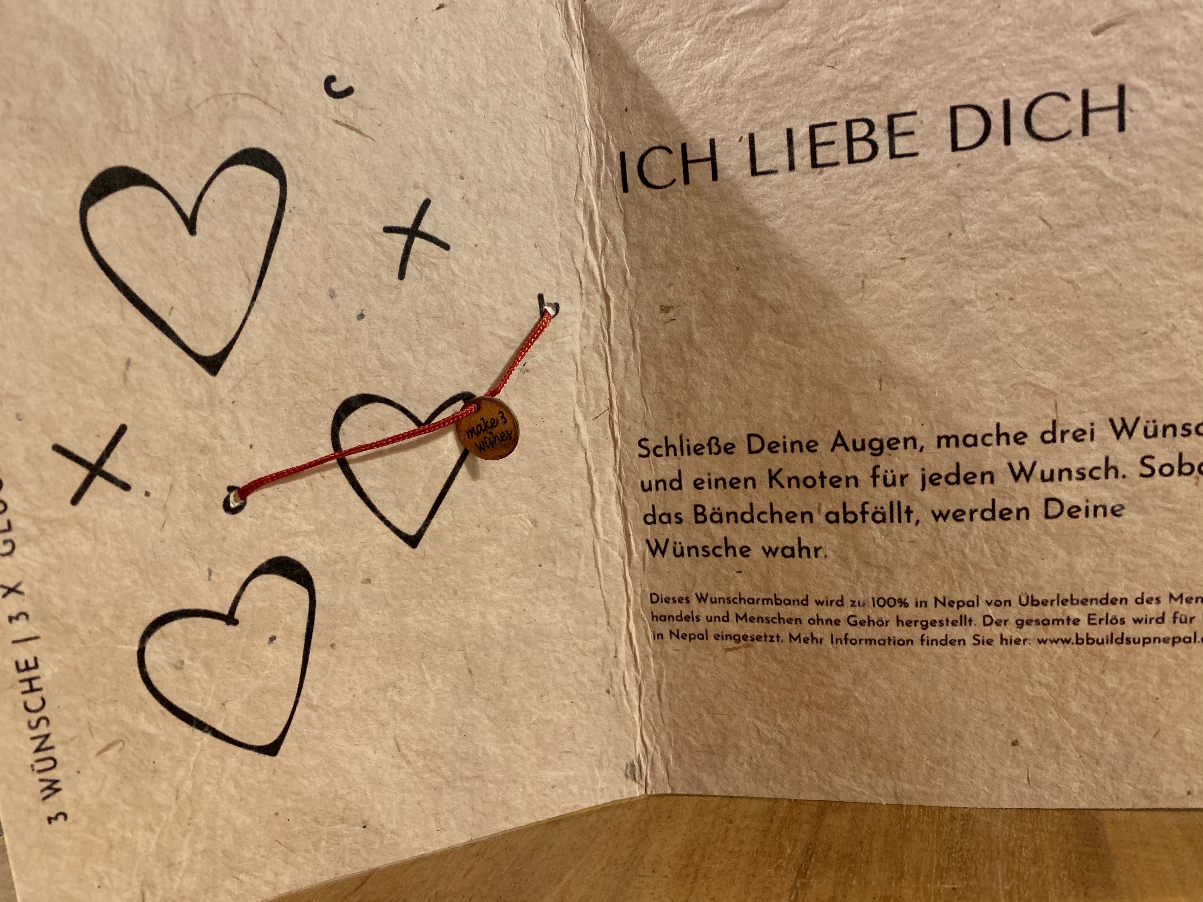Wunschbändchen "Ich liebe Dich" / Make Three Wishes - Gelb, Rot, Schwarz, Blau, Bunt – Bild 5