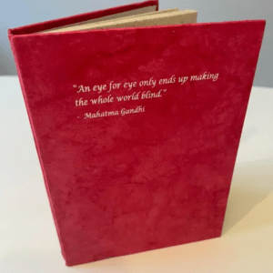 Notizheft / Journal "Red Notebook Mahatma Ghandi"